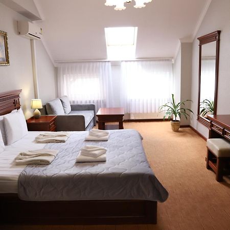 Sapsan Hotel Ternopil Eksteriør billede