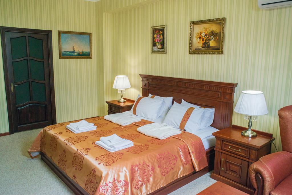Sapsan Hotel Ternopil Værelse billede