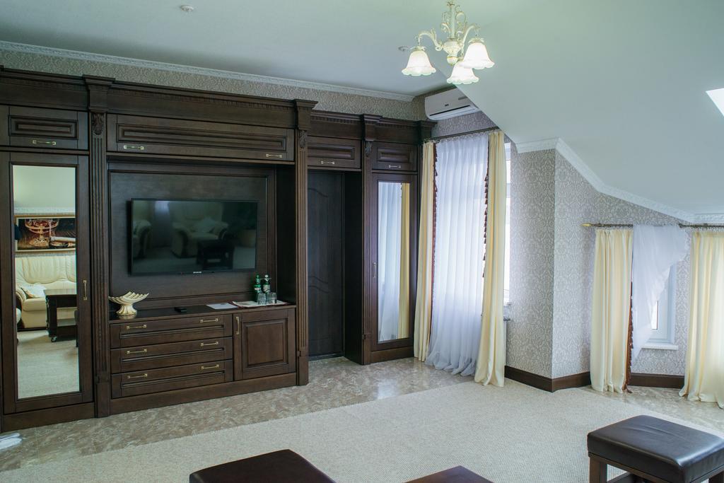 Sapsan Hotel Ternopil Værelse billede