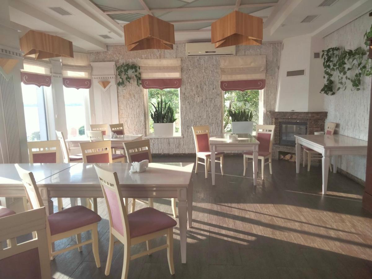 Sapsan Hotel Ternopil Eksteriør billede