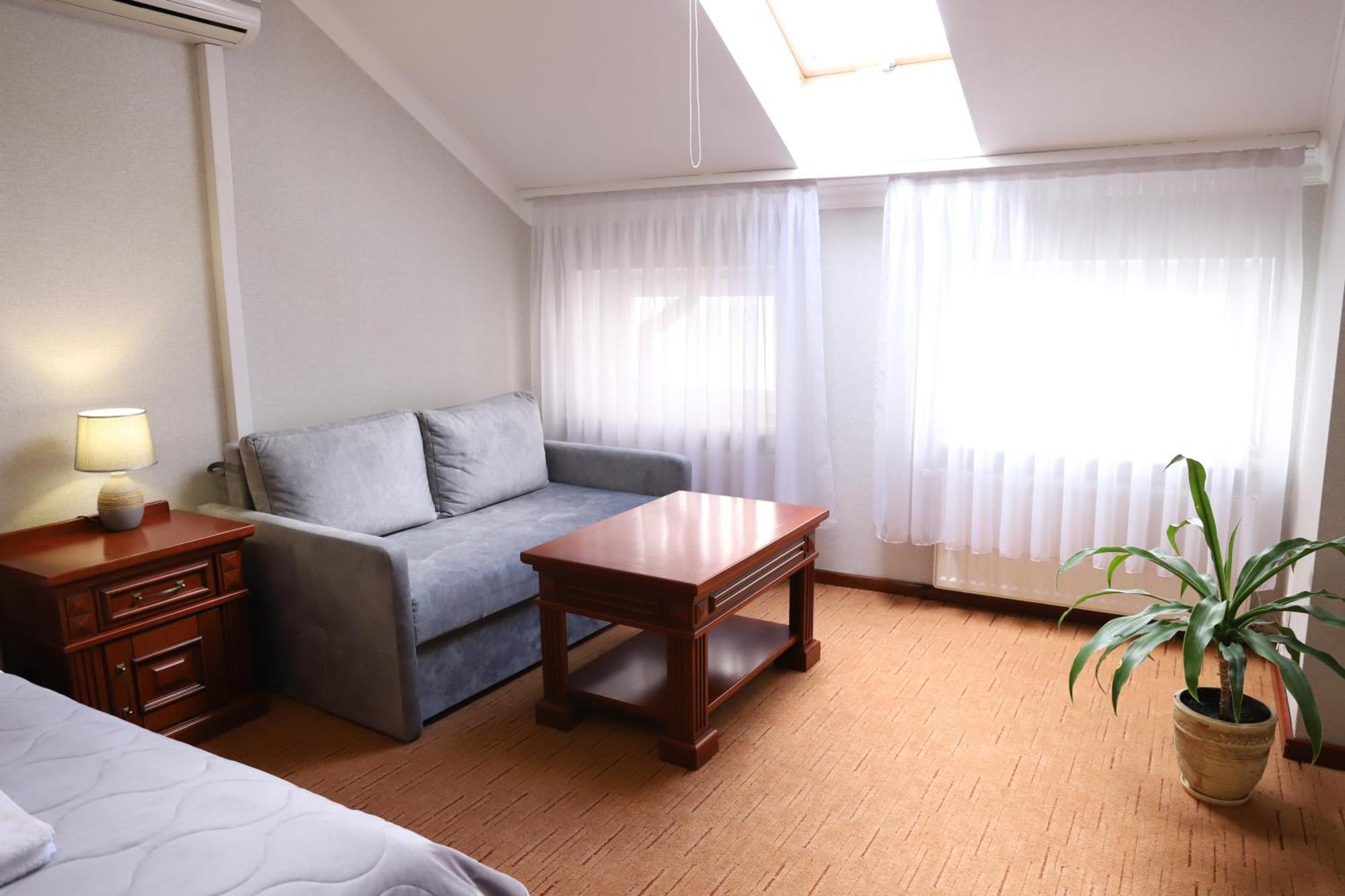 Sapsan Hotel Ternopil Eksteriør billede