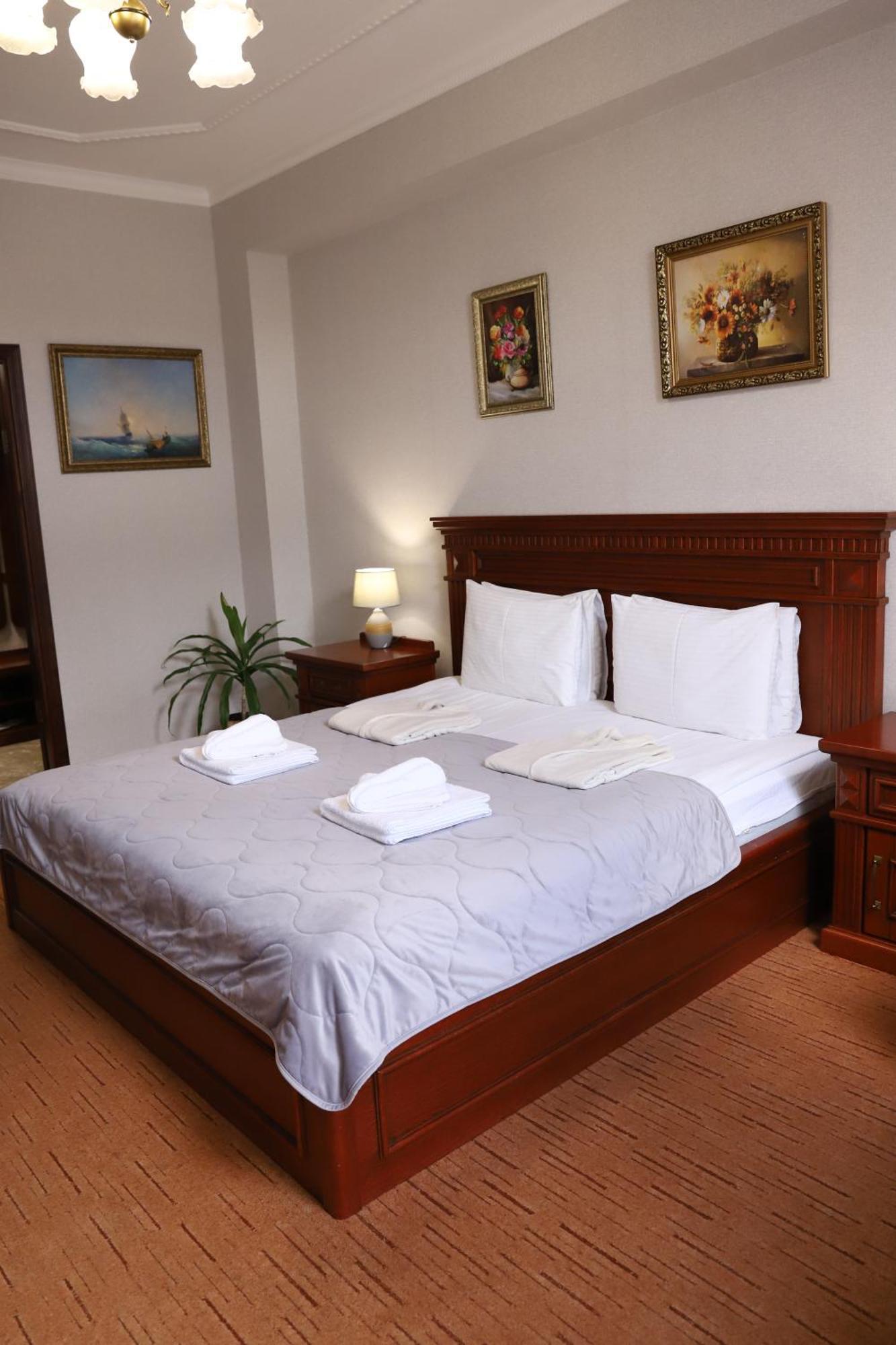 Sapsan Hotel Ternopil Eksteriør billede