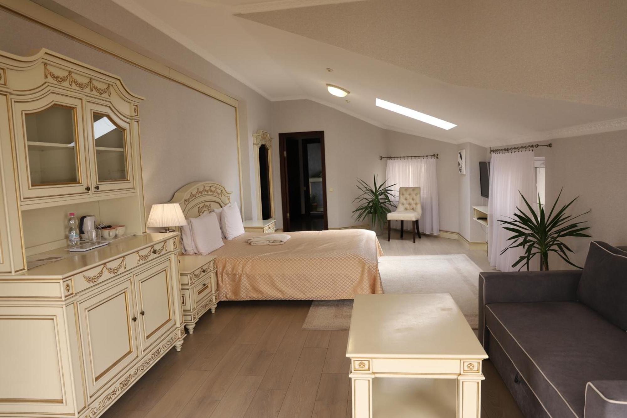 Sapsan Hotel Ternopil Eksteriør billede